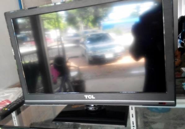 TCL LED TV 19 นิ้ว - รุ่น LED19P31 มือสอง