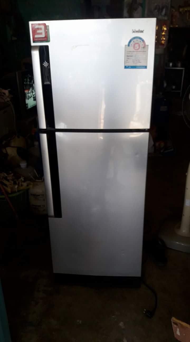 ตู้เย็นมือสอง Hitachi 8 คิว
