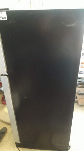 ตู้เย็นมือสอง Hitachi 8 คิว